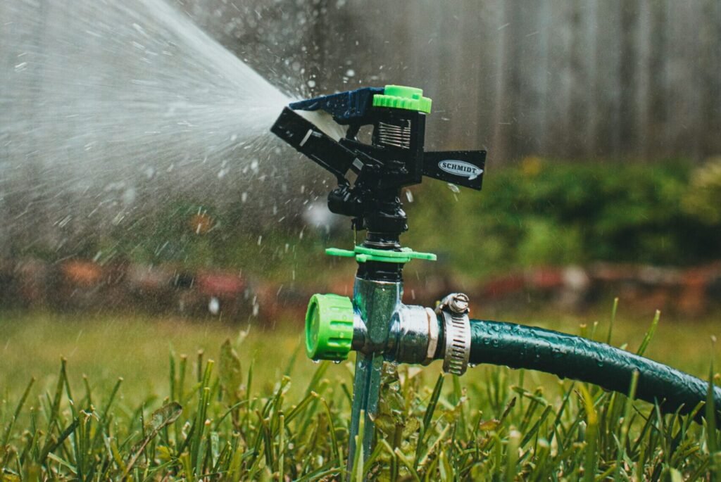 Turf irrigation system maintaining a green lawn